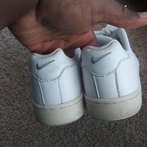 Nike better world size 8.5